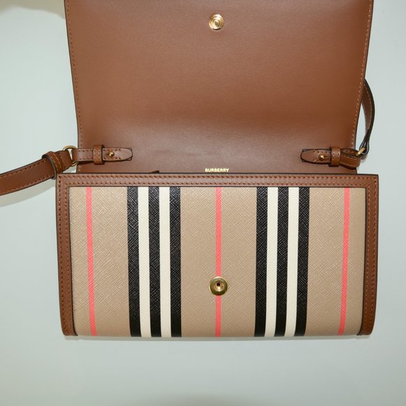 NWT BURBERRY ICON STRIP HANNAH LEATHER TRIM CROSSBODY WALLET BAG - Picture 7 of 7